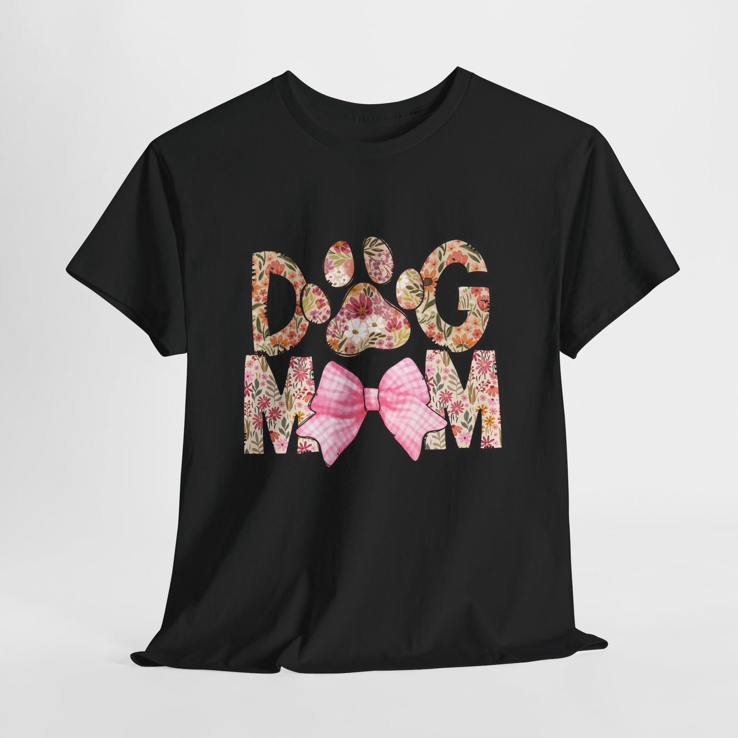 Camiseta unisex de algodón grueso "Dog Mom Coquette"